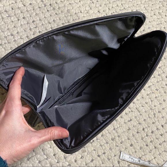 JOHN VARVATOS iPad padded case tech NWT sleeve 12 - Picture 6 of 8